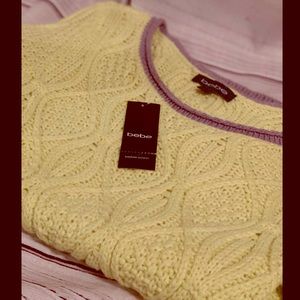 NEW BEBE WOVEN SWEATER!.. SOFT AND SEXY.. SZ XS